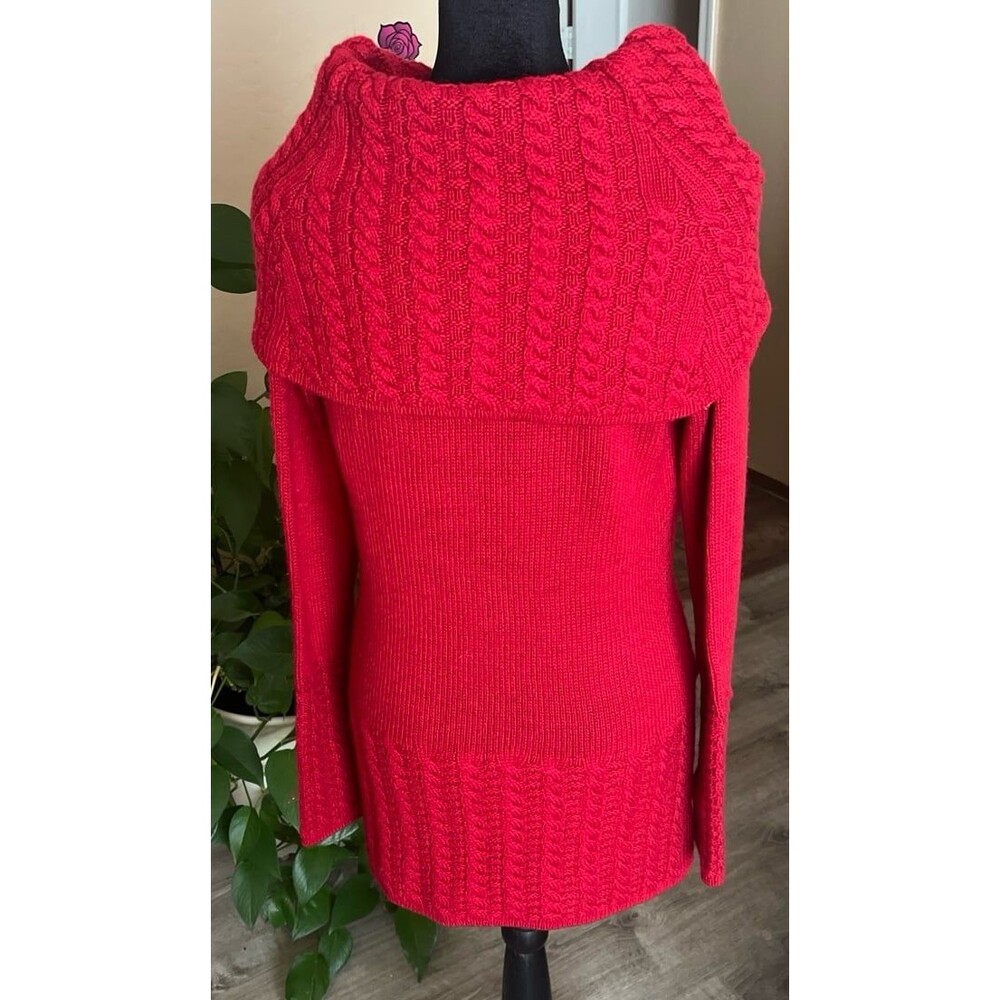 Sweater - Picture 3 of 4